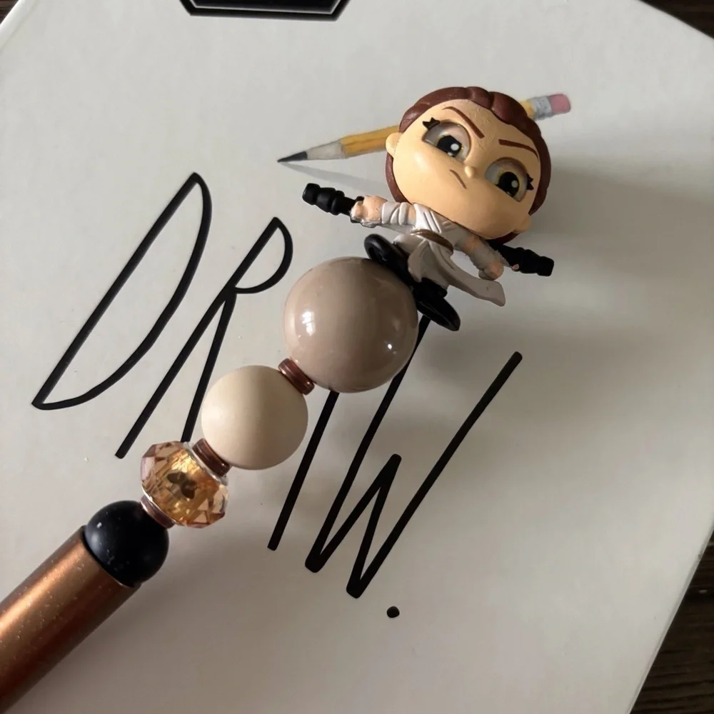 Disney Doorables: Star Wars: Rey handmade beaded pen